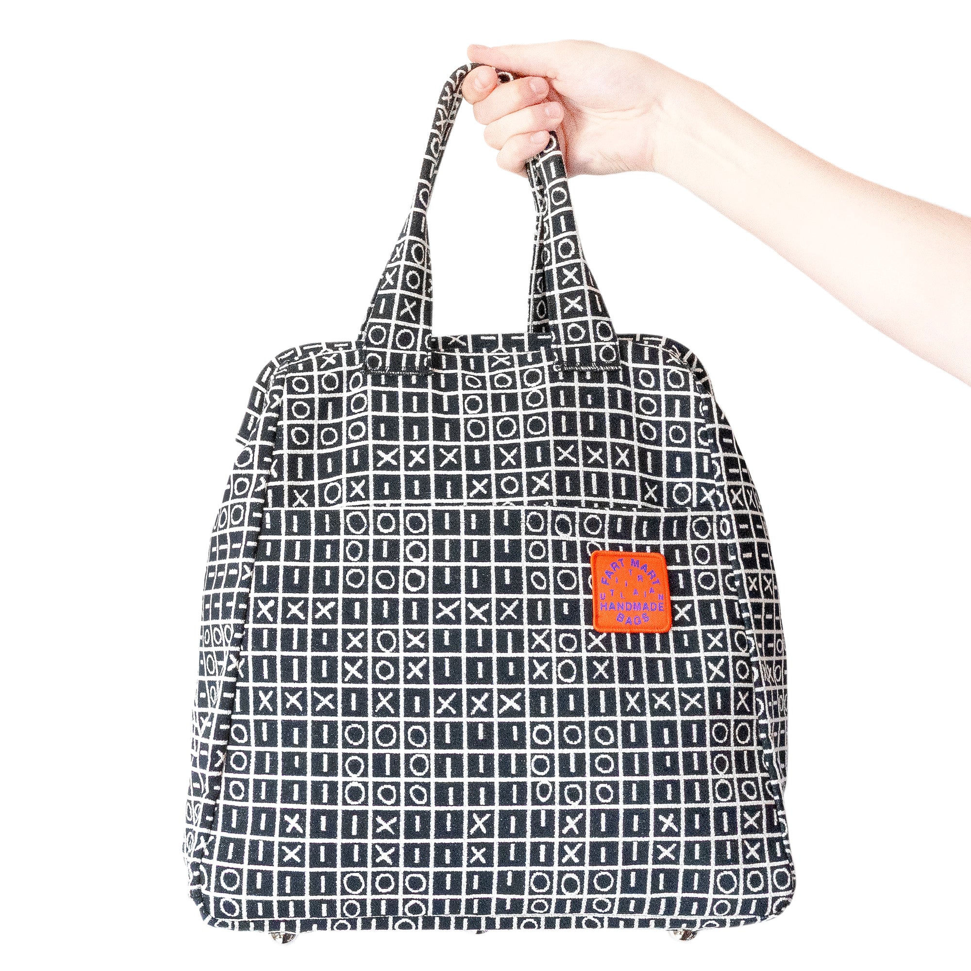 XO CARPET BAG
